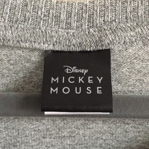 🎁10 for $100🎁 Disney sweater - Picture 5 of 6